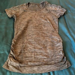 Athleta Speedlight tee